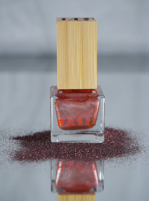 Serpentine Fire Nail Polish Habit Cosmetics - der ZEITGEIST